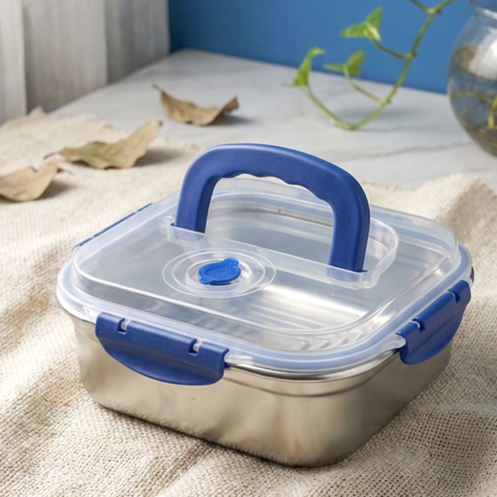 BMW LUNCH BOX NABILA FS-187 (120)