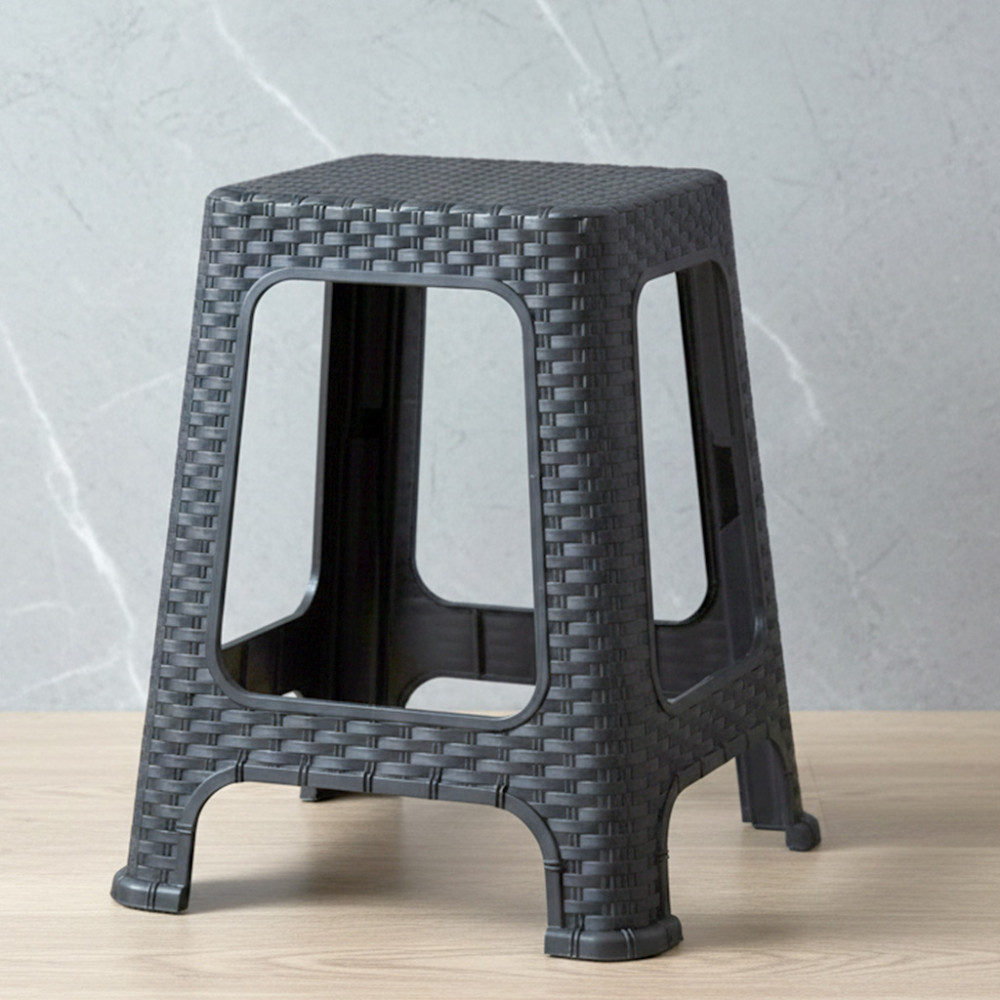 NOBU KURSI BASSO RATTAN HITAM (24)