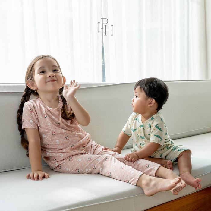 PALMERHAUS LITTLE WEAR ATTIRE SET 36.0 BUNNY BLOSSOM 4-5Y